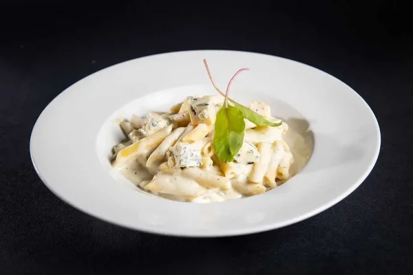 Penne with gorgonzola sauce